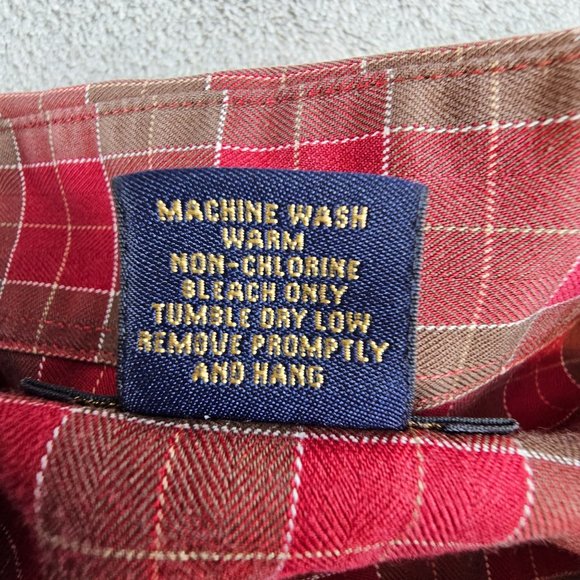 Brooks Brothers 346 Shirt Men's‎ Medium Red Plaid Button Down Comfortable Casual - Picture 8 of 8